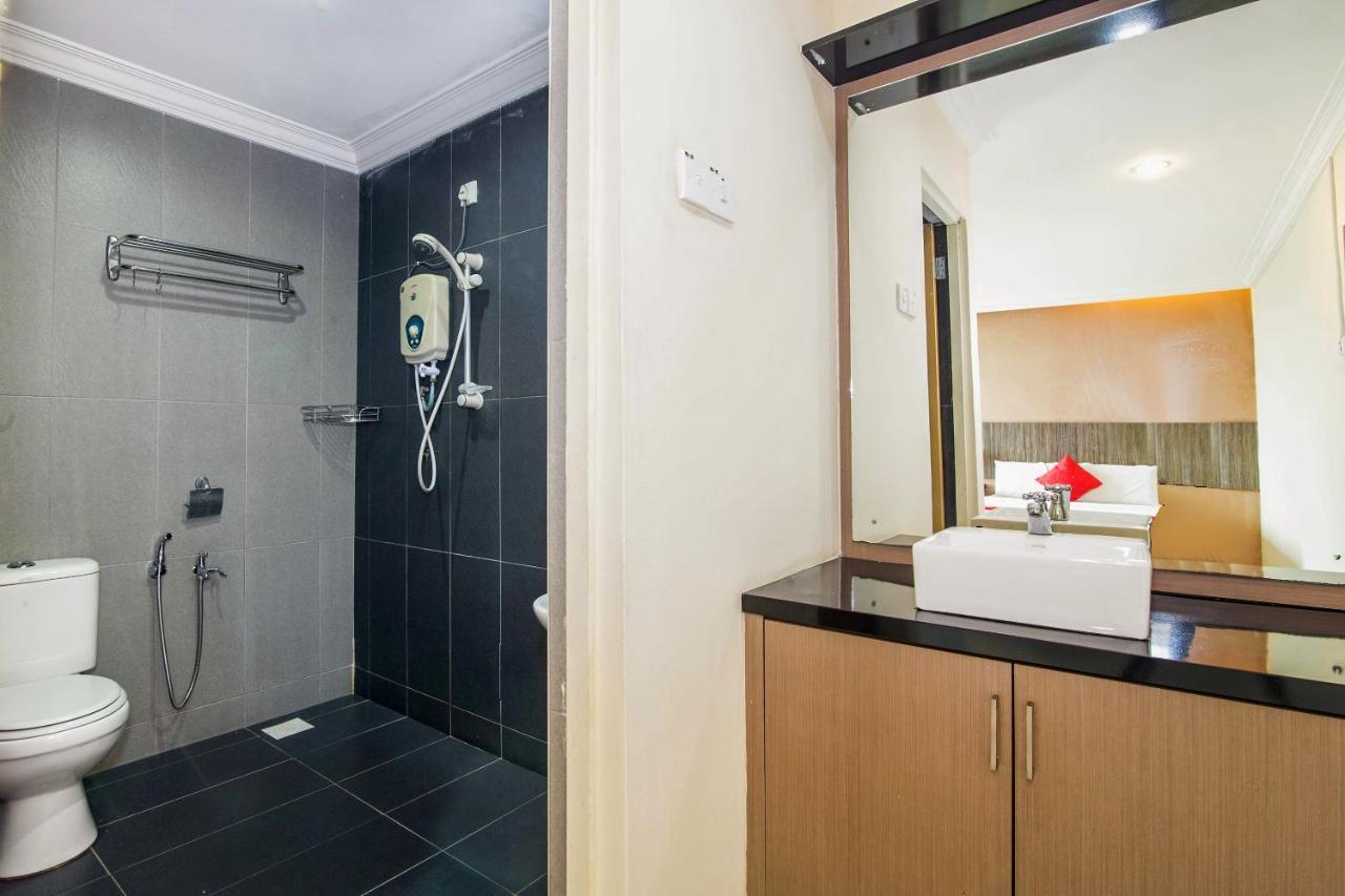 Crystal City Hotel Kuantan Esterno foto