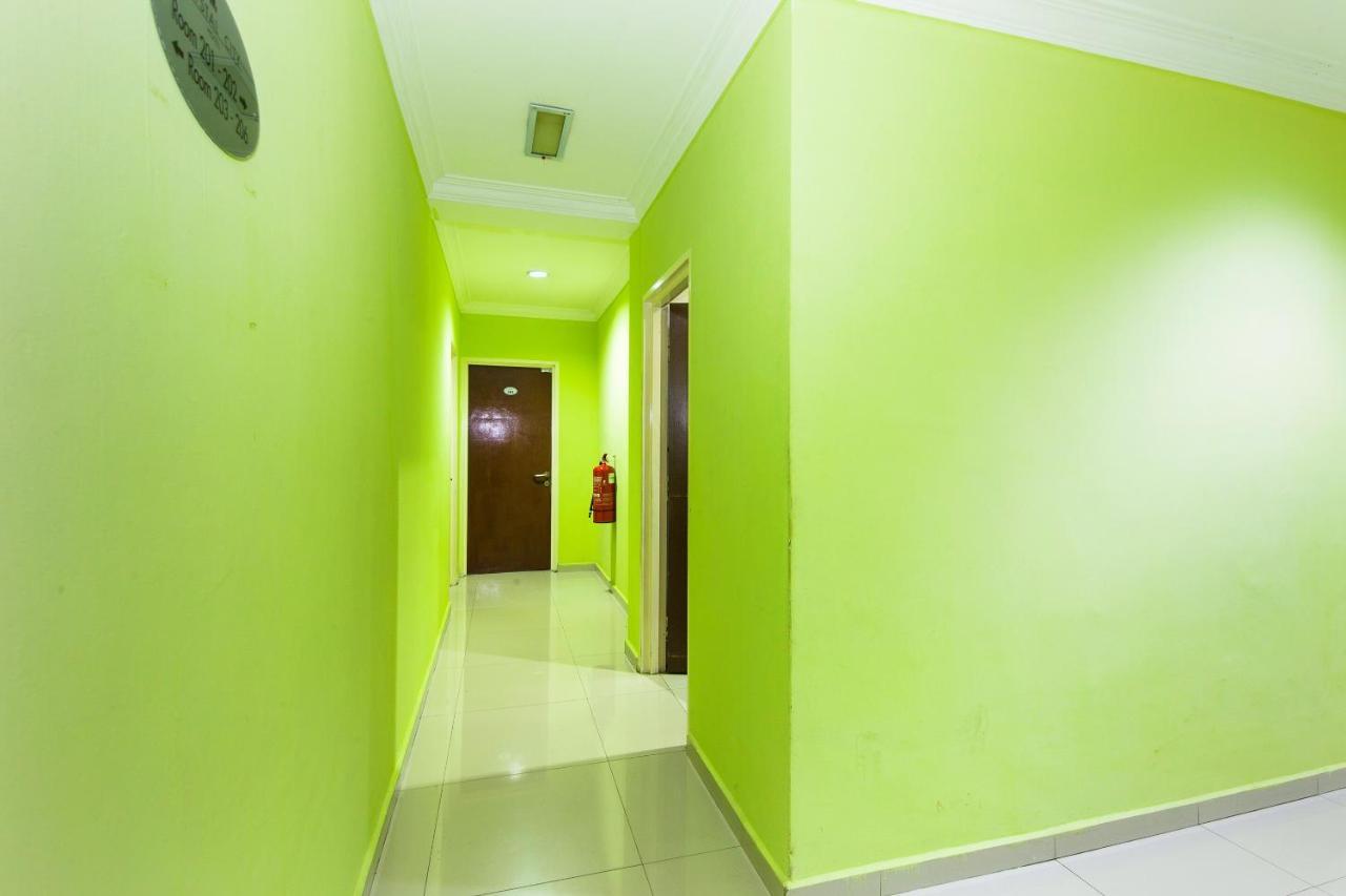 Crystal City Hotel Kuantan Esterno foto