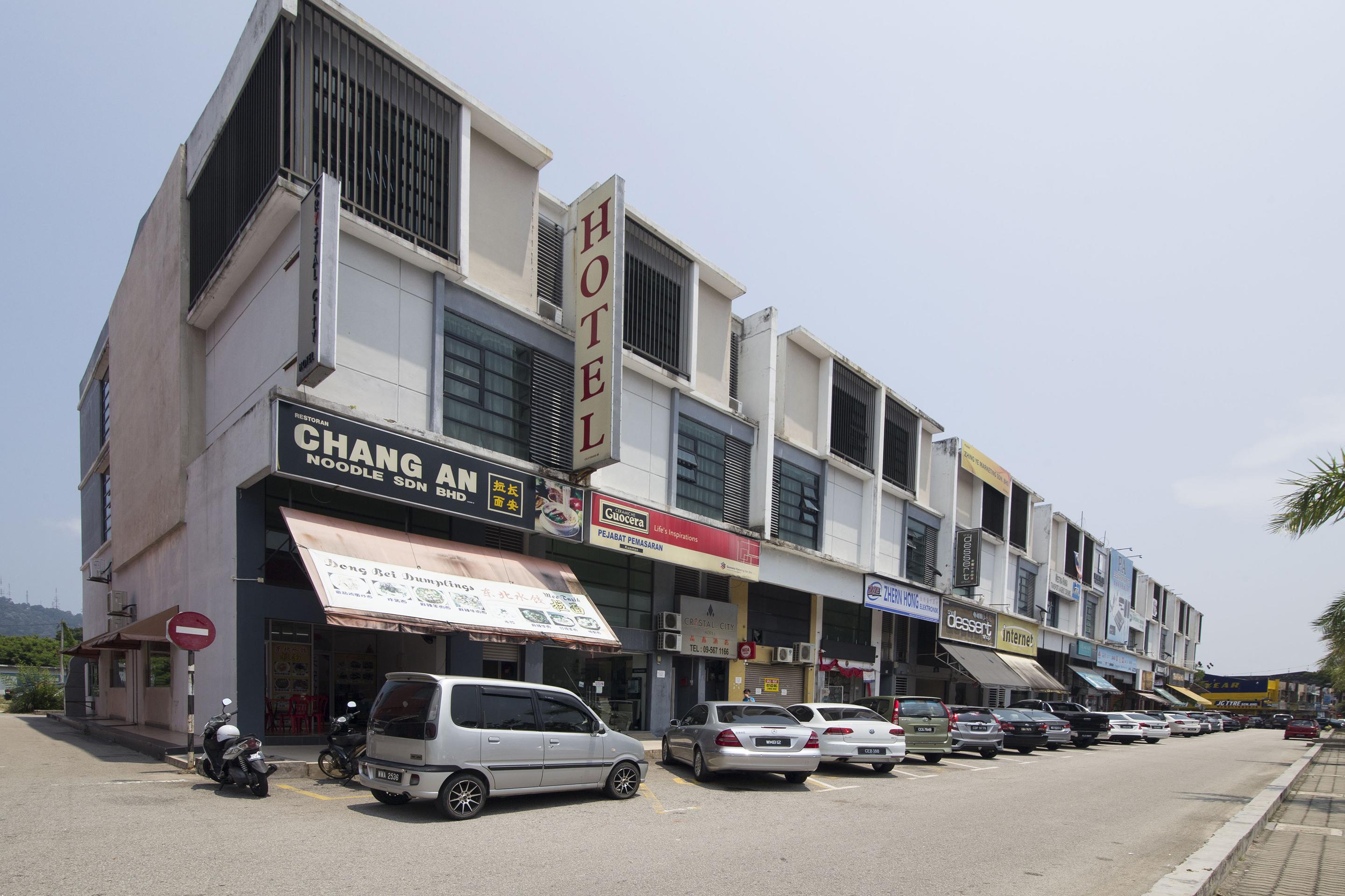 Crystal City Hotel Kuantan Esterno foto
