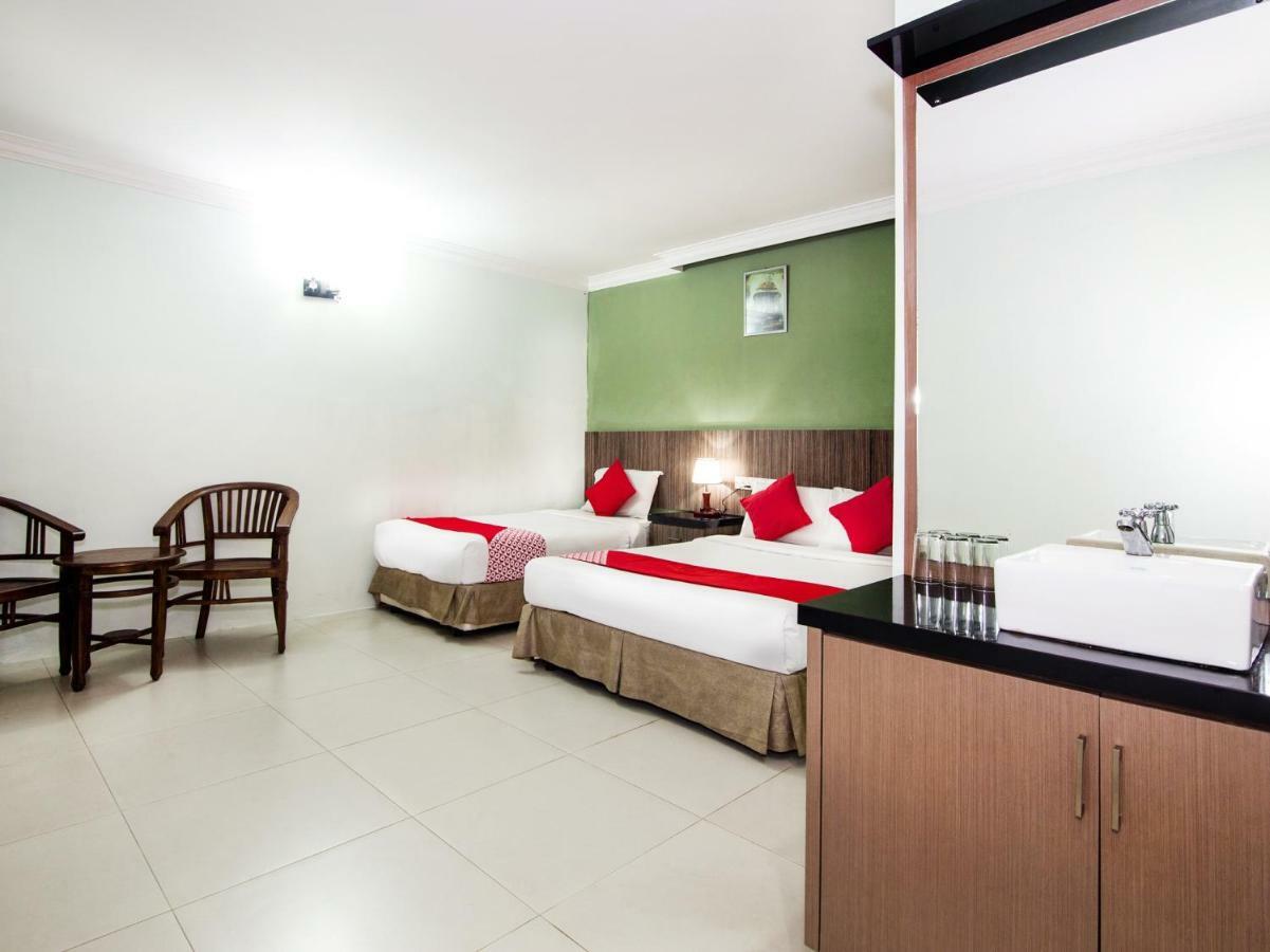Crystal City Hotel Kuantan Esterno foto
